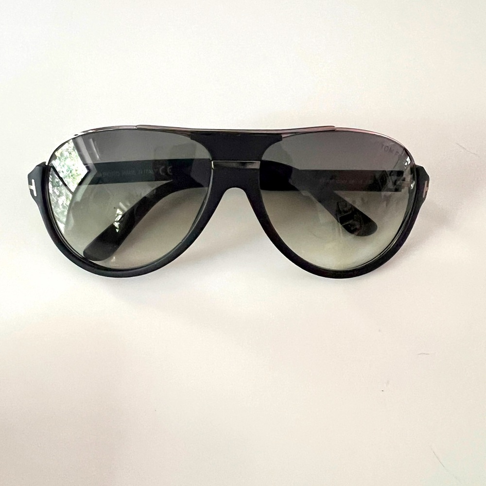 TOM FORD matte black / blue lens Dimitry aviator sunglasses